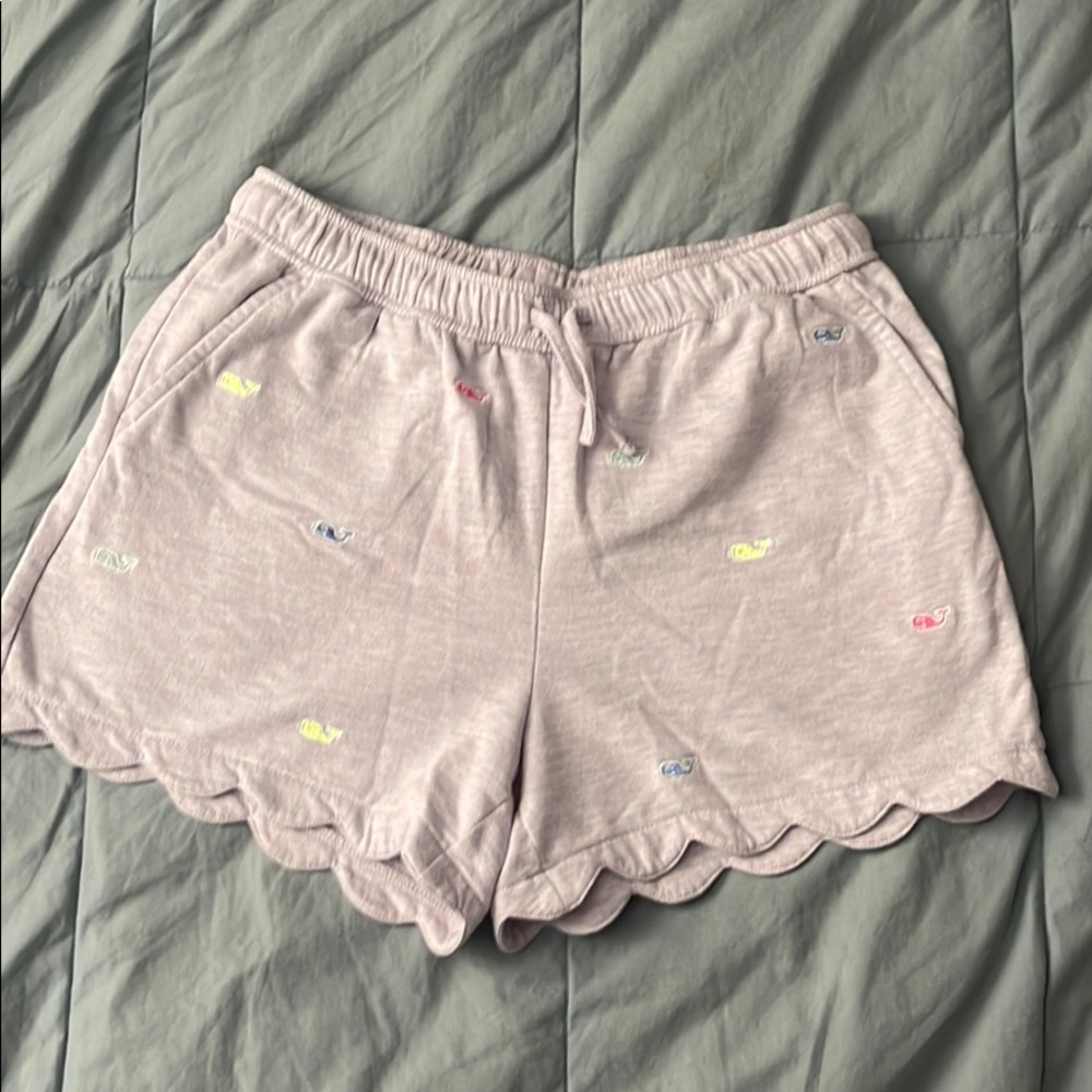 Kida Vineyard Vines whale shorts size Large